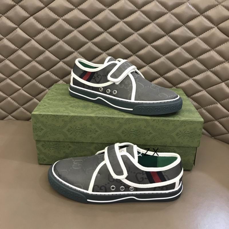 Gucci Men's Shoes 881